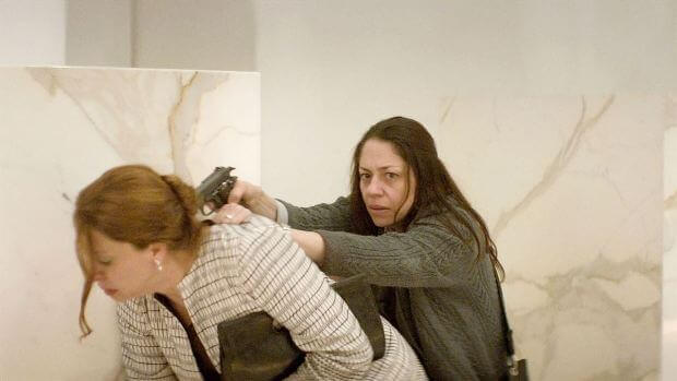 Bin Başlı Canavar Filmi Konusu