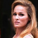 Altın Küre Ödüllü Oyuncu Ursula Andress Filmleri